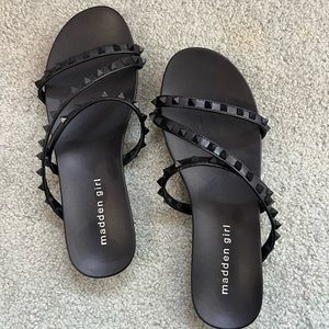 Madden girl black sandals